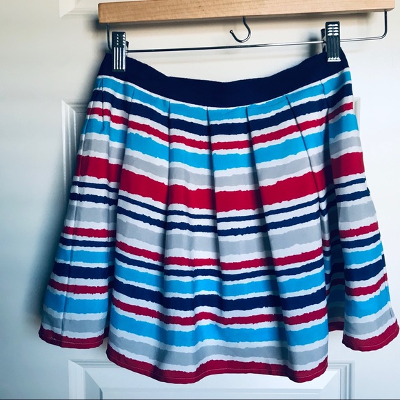 Fun summer mini skirt - Forever 21 - Size XS - Picture 2 of 3